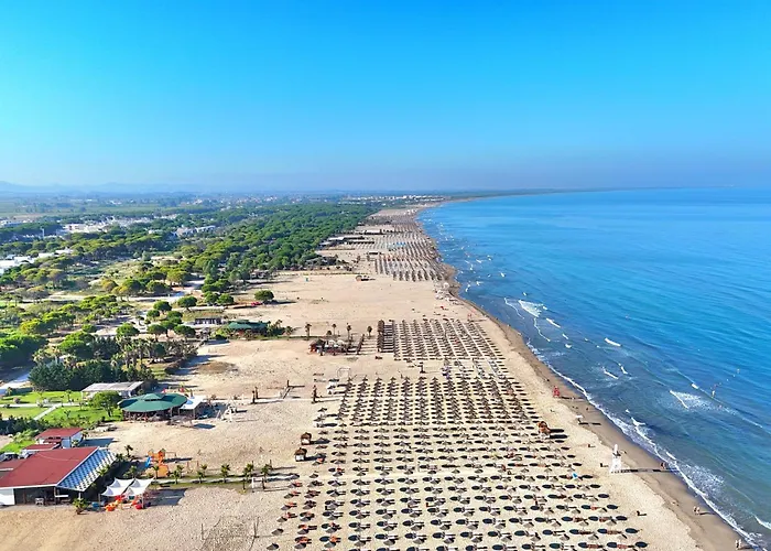 San Pietro * Plazhi San Pietro